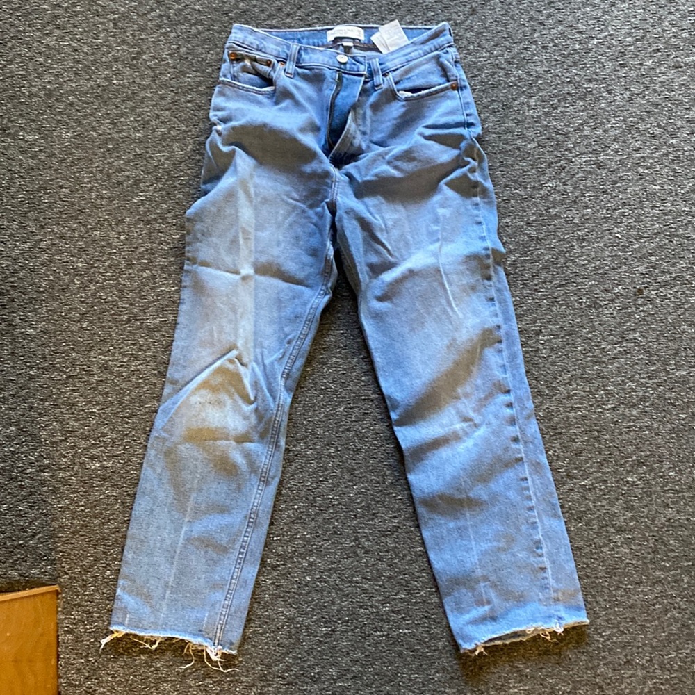 High waisted jeans
